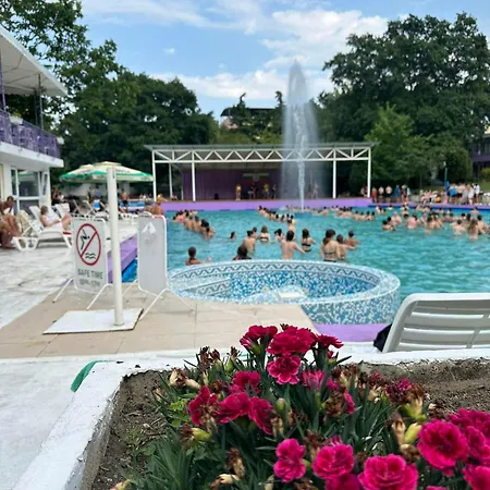 парк-хотел рива Διαμέρισμα