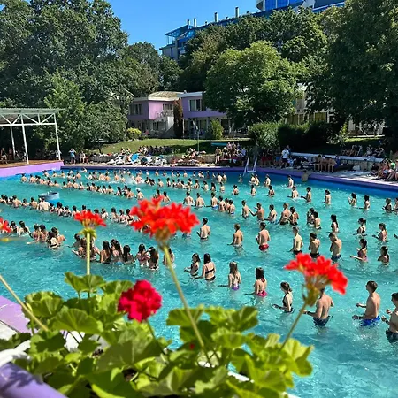 Διαμέρισμα парк-хотел рива *