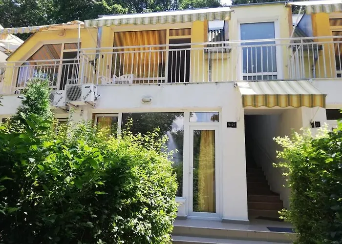 Appartamento парк-хотел рива *